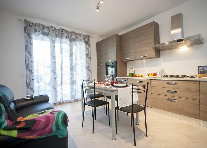 Giardini Centralissimo Al Mare ריצ'יונה