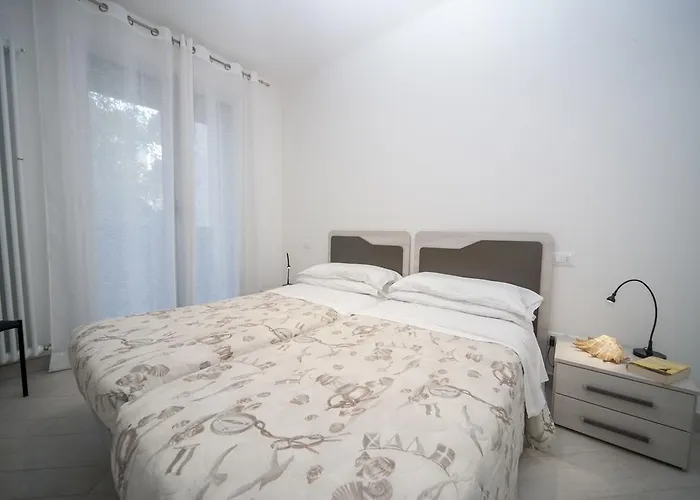 شقة Giardini Centralissimo Al Mare ريتشيوني